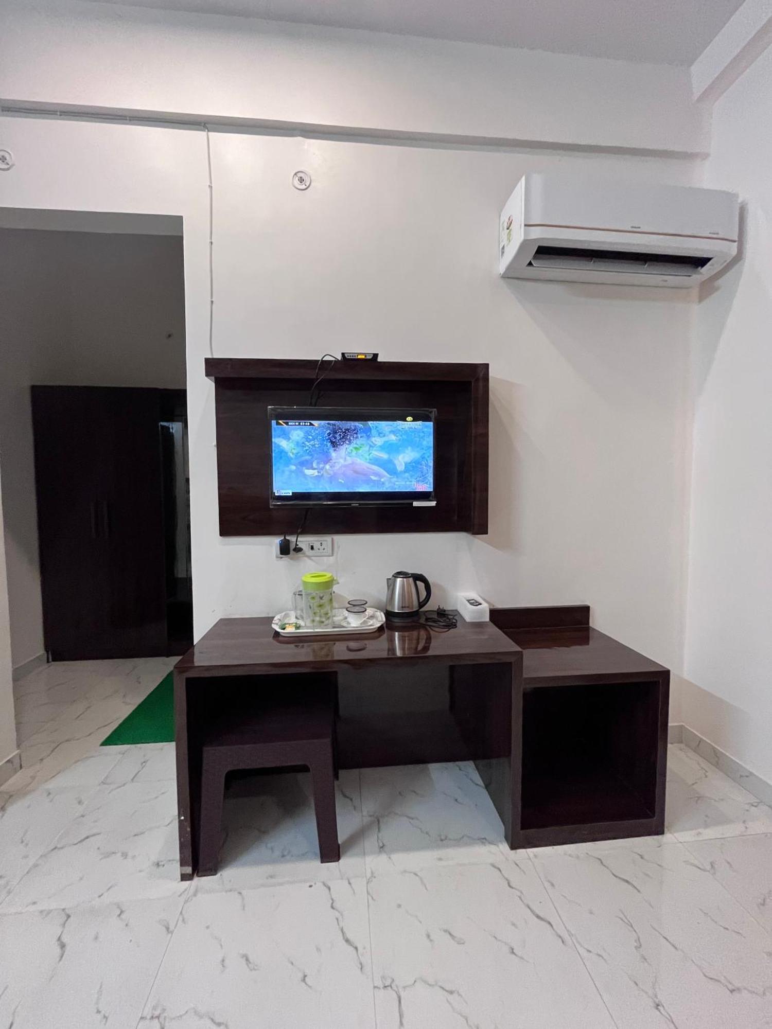 Mangalam Grand Hotel Lucknow Eksteriør billede